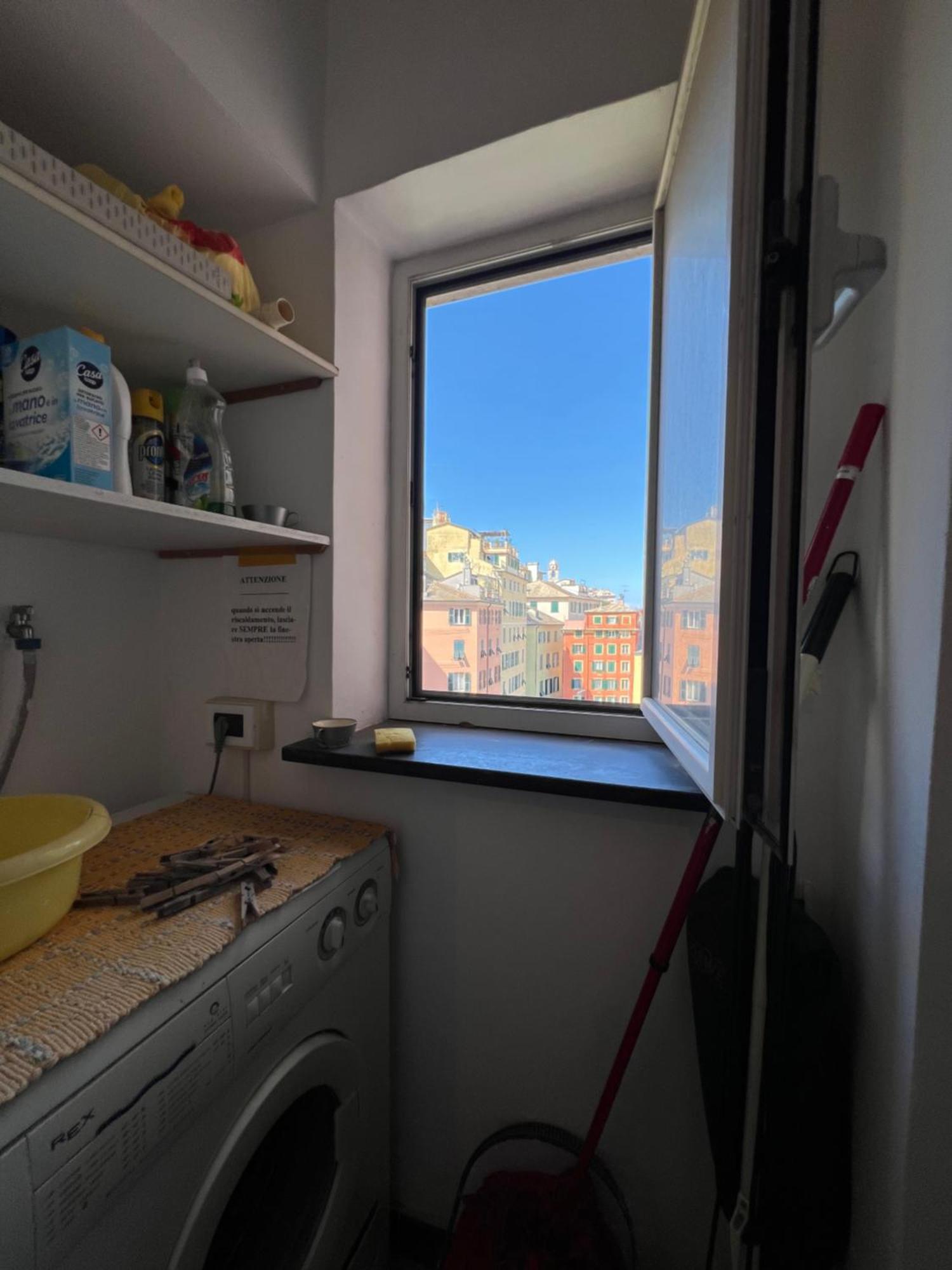Lovingenoa Prione Apartment Exterior photo
